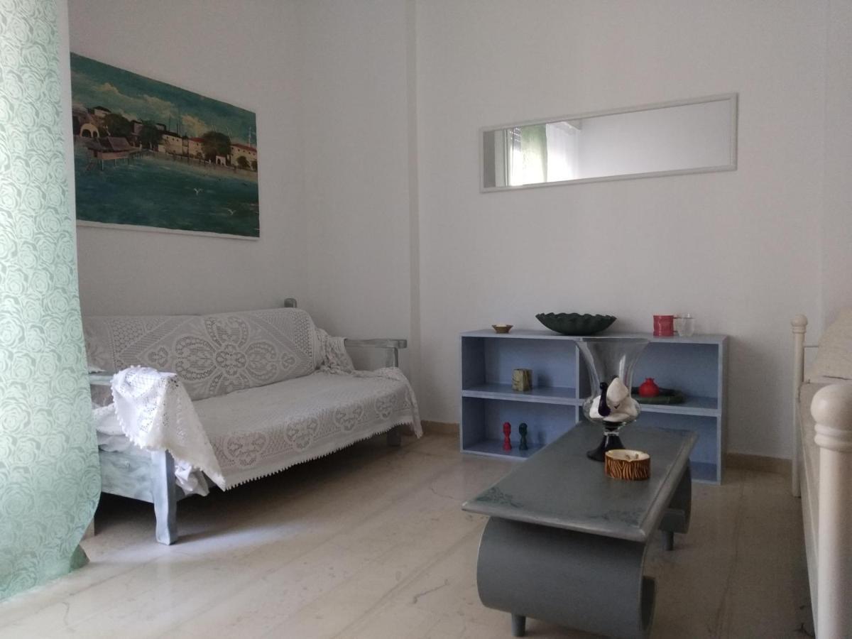 Experience An Easy Living Place Downtown In Atenas Exterior foto