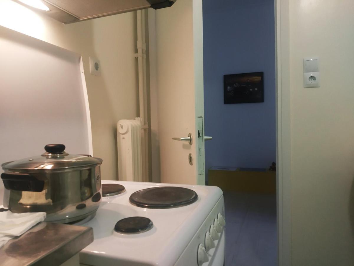 Experience An Easy Living Place Downtown In Atenas Exterior foto